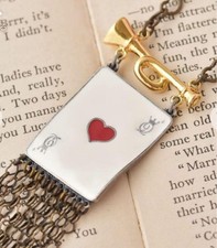 Collana bandiera regina di